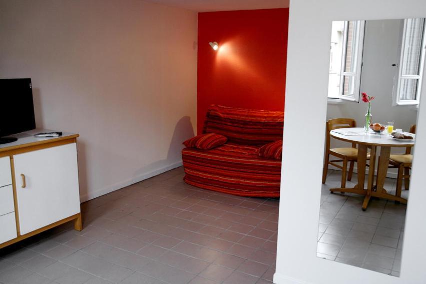 Guerlin Saint Aubin *